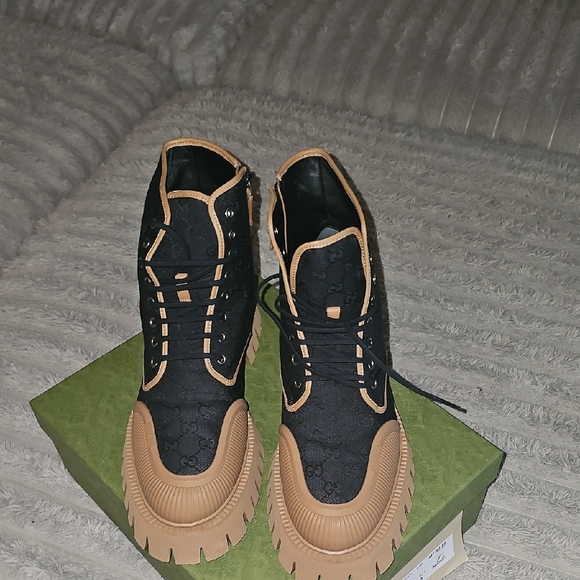 Gucci Black and Tan High-Top Sneakers - Picture 2 of 5